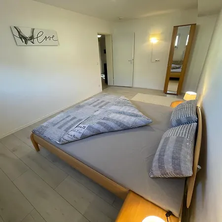 Zeitlose, Schoene Souterrain 3 *
