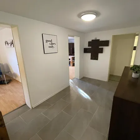 Zeitlose, Schoene Souterrain 3 Apartment *